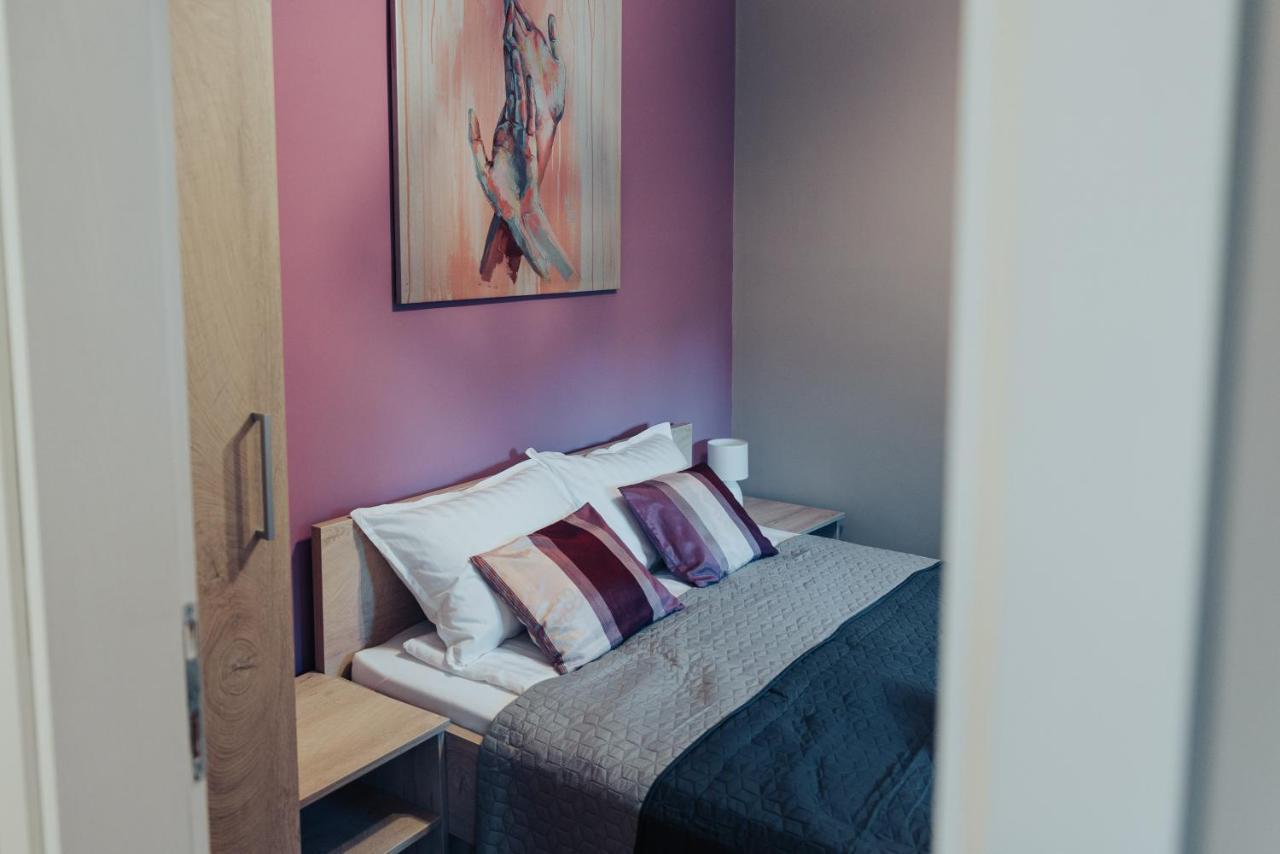 Dumalux Velvet Apartment ซูโบติกา ภายนอก รูปภาพ